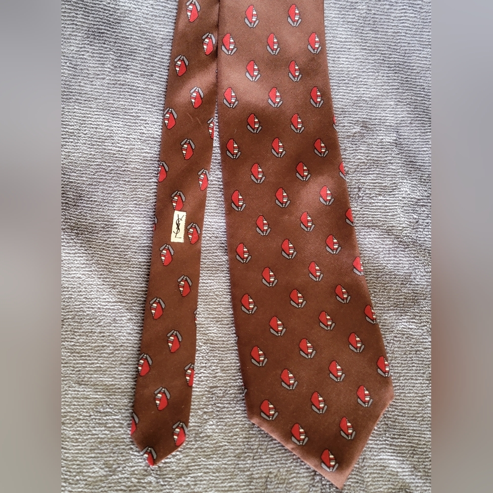 Vintage Yves Saint Laurent Brown Silk Scarf w/ Red and Gray Leaf Print LIKE NEW - Picture 4 of 6